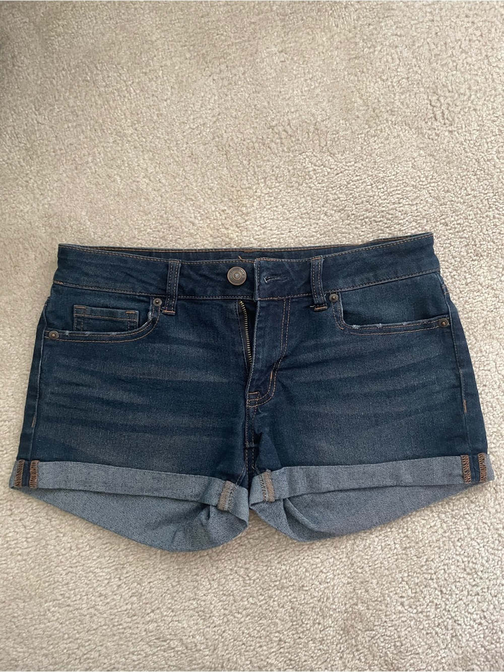 Dark Blue Jean Shorts Roll-Cuff Aeropostale Midi Size 2 Womens Summer